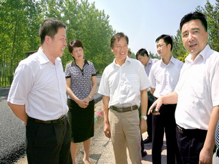官场奇闻:滨海县委书记拍摄800官员会场睡觉实况中华论坛中华网