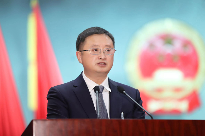 滨海县十六届人大二次会议隆重开幕